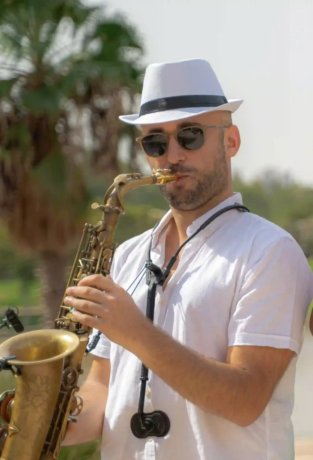 נגן סקסופון לחתונה מחיר