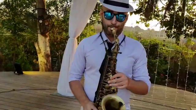Saxophone pour le cocktail – Perfect interprété par Tal Rudovsky